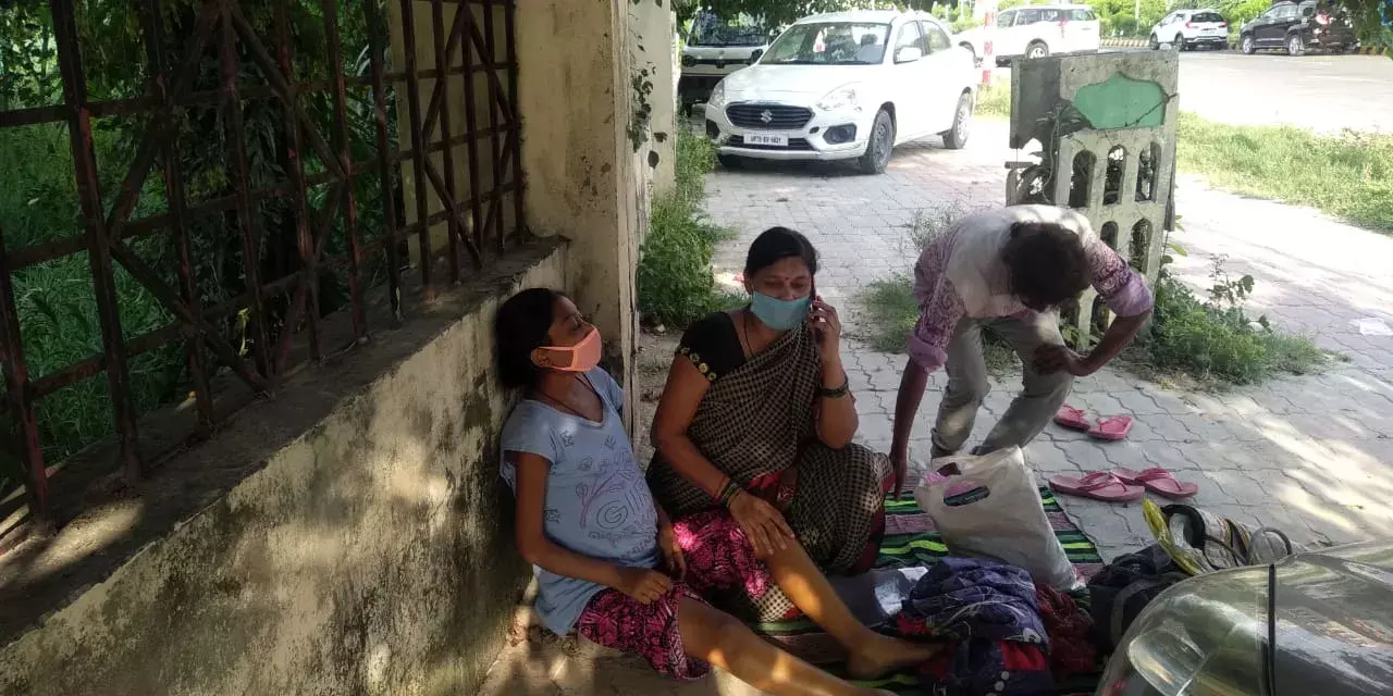 ब्रेकिंग न्यूज़   कोरोना हॉस्पिटल लखनऊ के बाहर तड़प रही बेटी को मदद की दरकार