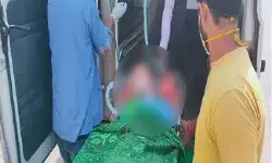 हाथरस दुष्कर्म पीड़िता की दिल्ली के अस्पताल में मौत, जीभ काटकर तोड़ दी थी गर्दन.....