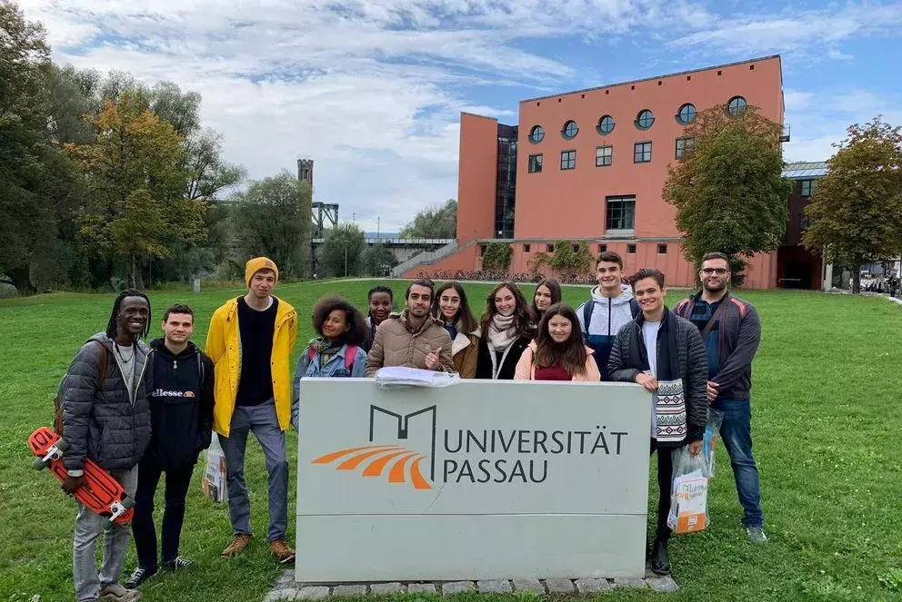 Two Vacancies at the University of Passau, Germany: Assistant Professor and Doctoral Student in the field of Political Communication in Post-Soviet Region Two Vacancies at the University of Passau, Germany: Assistant Professor and Doctoral Student in the field of Political Communication in Post-Soviet Region