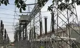 मुंबई में ग्रिड फेल होने से कई इलाकों में बिजली गुल, ढाई घंटे बाद बहाल हुई बिजली.....
