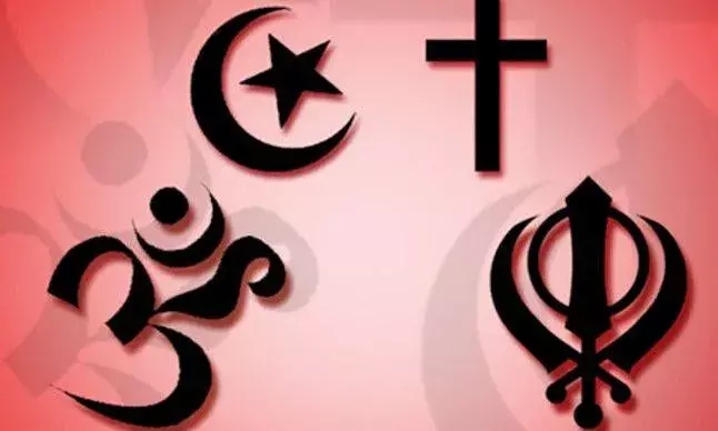 अगर देश के मुस्लिम बुद्धजीवी आगे आ कर फ्रांस जैसी घटना की निंदा नही करंगे तो समाज में कट्टरता बढ़ेगी