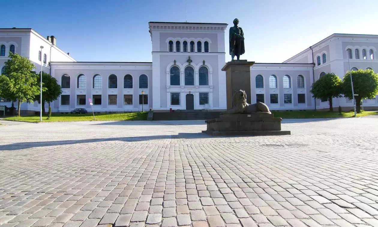 Postdoctoral Research Fellow position in Media Studies, University of Bergen Postdoctoral Research Fellow position in Media Studies, University of Bergen