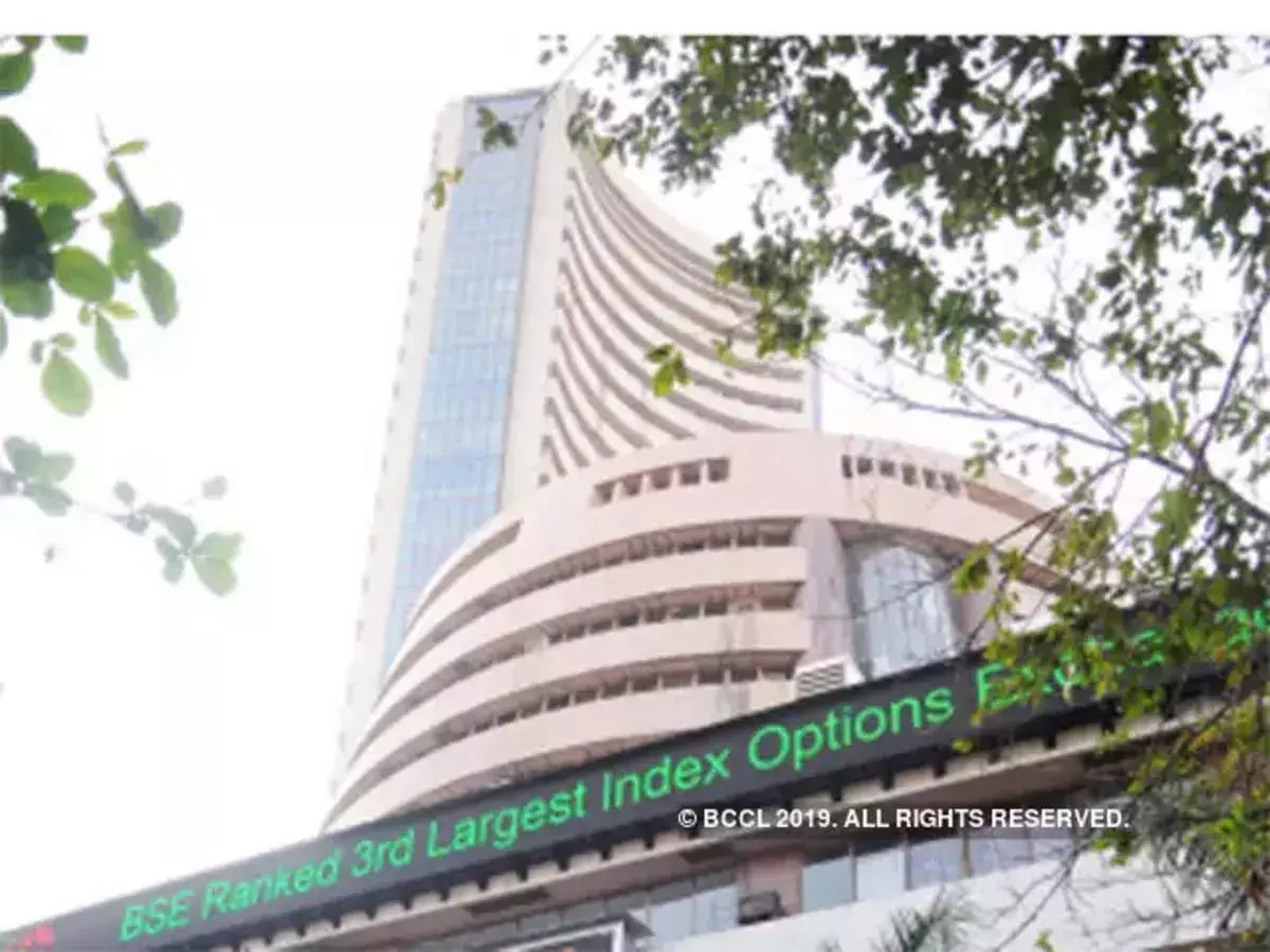 शेयर बाजार में तेज़ी जारी हैं, निफ्टी पहली बार हुई 13000 के पार