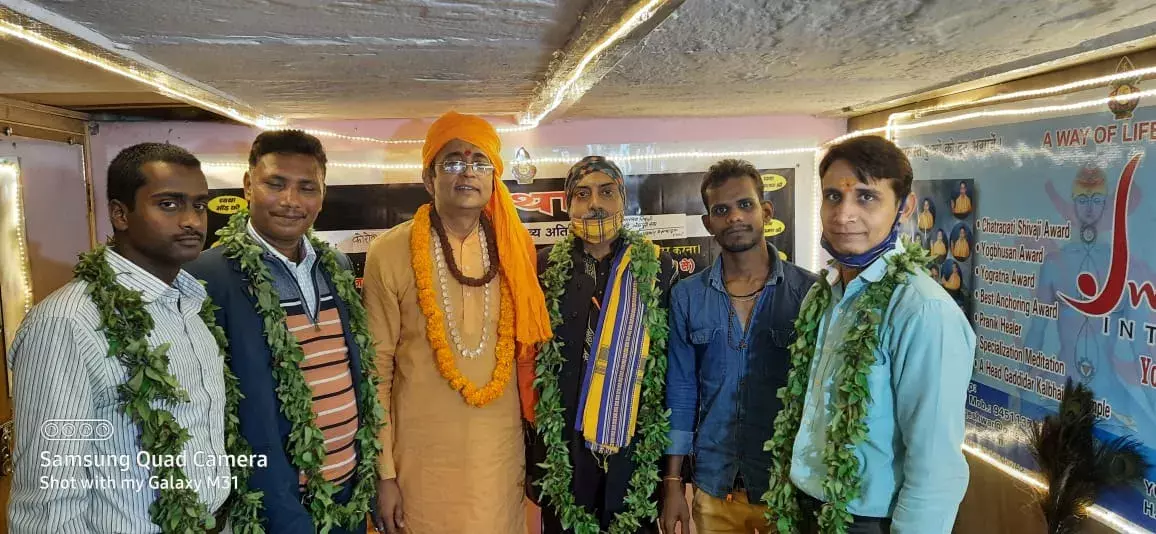 व्यथा गोष्टी के अंतर्गत वैश्विक महामारी कोरोना मानवता के लिए अभिशाप व्यथा गोष्टी के अंतर्गत वैश्विक महामारी कोरोना मानवता के लिए अभिशाप