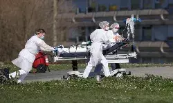 अमेरिका में कोरोनावायरस का हाहाकार एक हफ्ते में 10,000 से ज्यादा मौतें अमेरिका में कोरोनावायरस का हाहाकार एक हफ्ते में 10,000 से ज्यादा मौतें