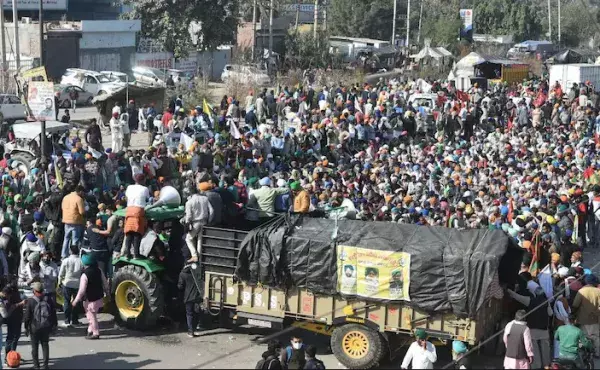 कृषि मंत्री नरेंद्र सिंह तोमर बोले - किसानों के बिंदु को हमने समझा 5 दिसंबर को आगे की वार्ता होगी।