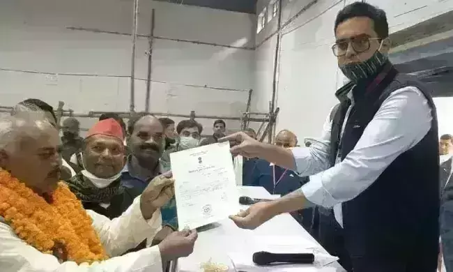 वाराणसी खण्ड निर्वाचन क्षेत्र से सपा समर्थित लाल बिहारी यादव जीते