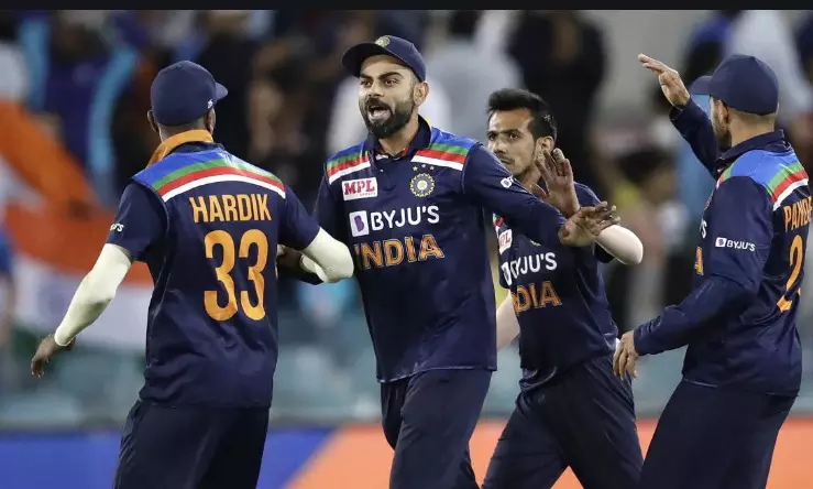 भारत में सामने 195 का टारगेट , तीन ओवर ख़त्म होने तक भारत ने २८ रन बना लिया था और के एल राहुल अच्छा खेल रहे है