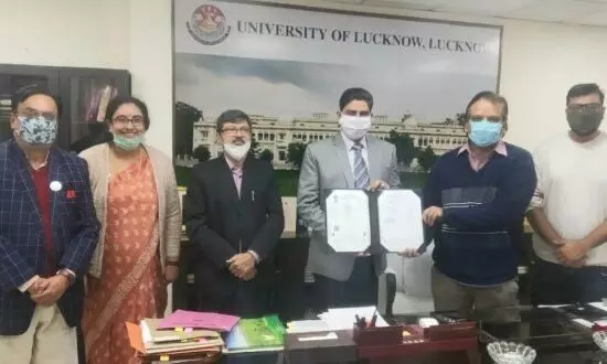 लखनऊ विश्वविद्यालय और राष्ट्रीय वनस्पति अनुसंधान परिषद के बीच हुआ समझौता ज्ञापन