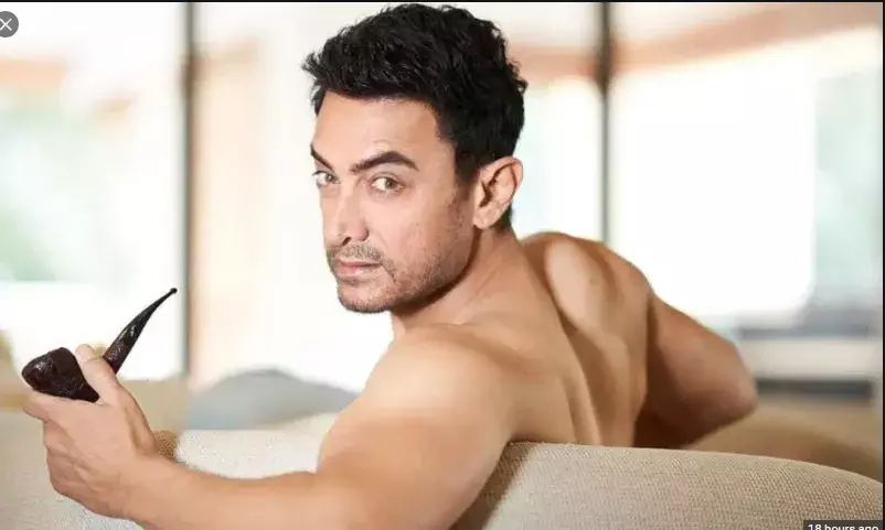शर्टलेस अंदाज़ में दिखें आमिर खान! इंटरनेट पर एक तस्वीर ने ही मचाई धूम।