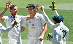 ऑस्ट्रेलिया ने पहले टेस्ट में भारत को 8 विकेट से मात दी ऑस्ट्रेलिया ने पहले टेस्ट में भारत को 8 विकेट से मात दी