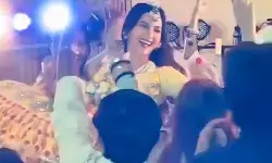 11 साल छोटे हैं बिग बॉस विनर गौहर खान के बैटर हाफ 11 साल छोटे हैं बिग बॉस विनर गौहर खान के बैटर हाफ