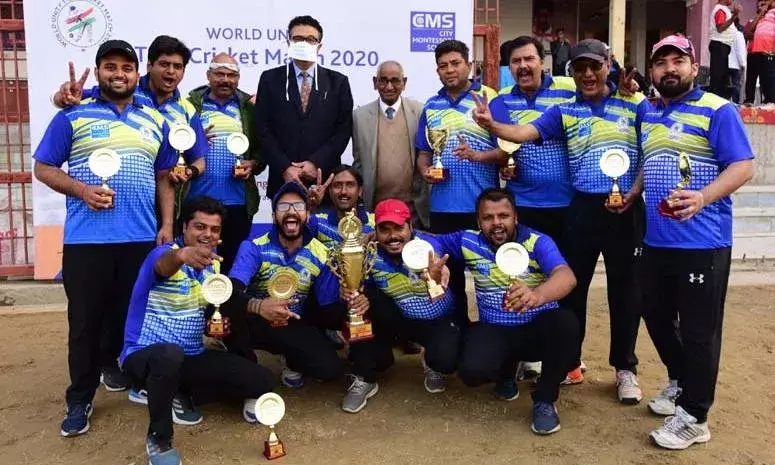 सी.एम.एस. इंटरनेशनल रीलेशन्स डिपार्टमेंट की मेजबानी में वल्र्ड यूनिटी टी-20 क्रिकेट टूर्नामेन्ट का आयोजन इलेक्ट्रानिक मीडिया ने प्रिंट मीडिया को 6 विकेट से हराया सी.एम.एस. इंटरनेशनल रीलेशन्स डिपार्टमेंट की मेजबानी में वल्र्ड यूनिटी टी-20 क्रिकेट टूर्नामेन्ट का आयोजन इलेक्ट्रानिक मीडिया ने प्रिंट मीडिया को 6 विकेट से हराया