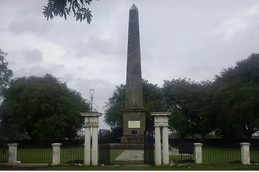 рдорд╣рд╛рд░рд╛рд╖реНрдЯреНрд░ рдХреЗ рдореБрдЦреНрдпрдордВрддреНрд░реА рд╕рд╣рд┐рдд рдХрдИ рд▓реЛрдЧреЛрдВ рдиреЗ рдХреА рднреАрдорд╛ рдпреБрджреНрдз рд╕реНрдорд╛рд░рдХ рдкрд░ рд╢реНрд░рджреНрдзрд╛рдВрдЬрд▓рд┐ рдЕрд░реНрдкрд┐рдд рдорд╣рд╛рд░рд╛рд╖реНрдЯреНрд░ рдХреЗ рдореБрдЦреНрдпрдордВрддреНрд░реА рд╕рд╣рд┐рдд рдХрдИ рд▓реЛрдЧреЛрдВ рдиреЗ рдХреА рднреАрдорд╛ рдпреБрджреНрдз рд╕реНрдорд╛рд░рдХ рдкрд░ рд╢реНрд░рджреНрдзрд╛рдВрдЬрд▓рд┐ рдЕрд░реНрдкрд┐рдд