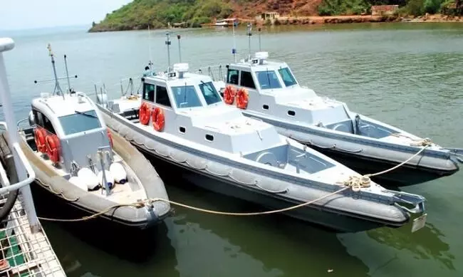 पैन्गोंग झील में गश्त के लिए सेना ने खरीदीं 12 नौकाएं