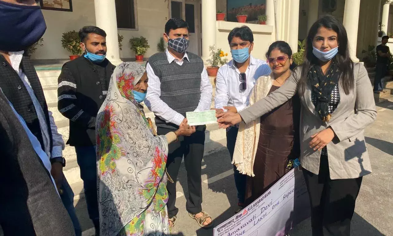 рдЬрд┐рдЧрд░ рдХреЗ рдЯреБрдХрдбрд╝реЗ рд╕реЗ рдорд┐рд▓рд╛рдиреЗ рдХреЗ рд▓рд┐рдП рдПрдирдЬреАрдУ рдиреЗ рдХреА рджрд┐рд▓ рдЦреЛрд▓ рдХреЗ рдорджрдж рдЧрд░реАрдм рд╕рд╣рд╛рдпрдХ рдПрдирдЬреАрдУ рдиреЗ рдХреА рдмреВреЭреА рдорд╛рдБ рдХреА рдЖрд░реНрдерд┐рдХ рдорджрдж рдЬрд┐рдЧрд░ рдХреЗ рдЯреБрдХрдбрд╝реЗ рд╕реЗ рдорд┐рд▓рд╛рдиреЗ рдХреЗ рд▓рд┐рдП рдПрдирдЬреАрдУ рдиреЗ рдХреА рджрд┐рд▓ рдЦреЛрд▓ рдХреЗ рдорджрдж рдЧрд░реАрдм рд╕рд╣рд╛рдпрдХ рдПрдирдЬреАрдУ рдиреЗ рдХреА рдмреВреЭреА рдорд╛рдБ рдХреА рдЖрд░реНрдерд┐рдХ рдорджрдж