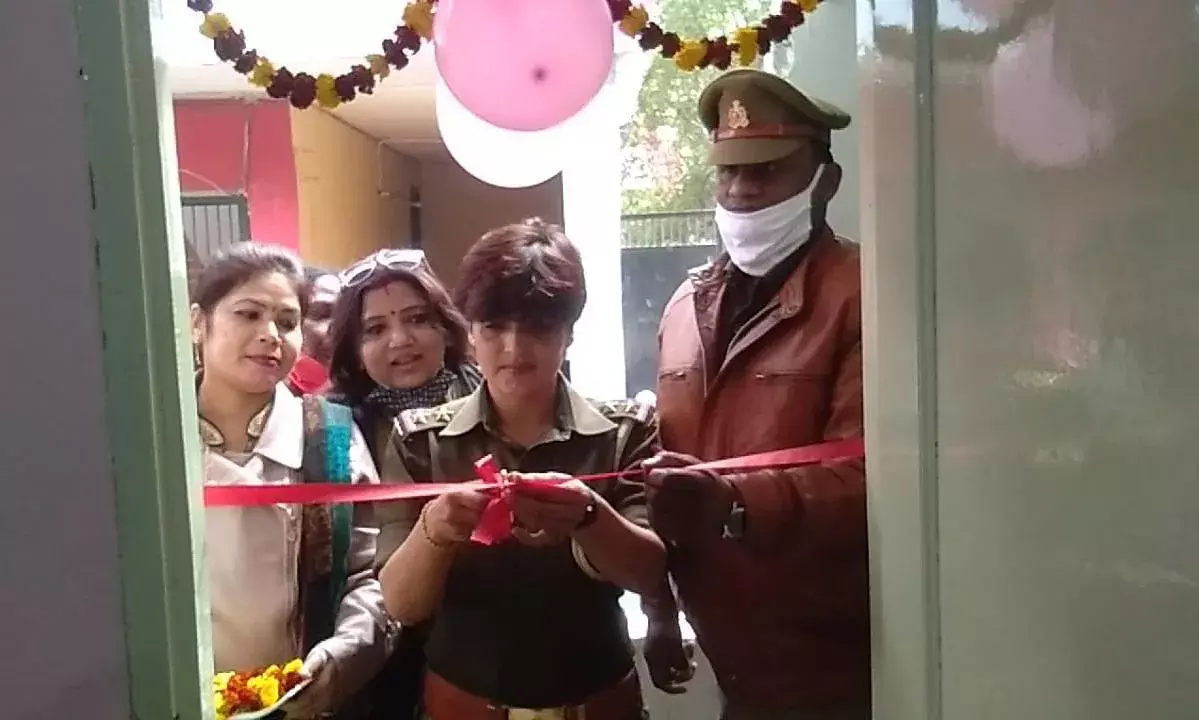 рдорд╣рд┐рд▓рд╛ рд╢рдХреНрддрд┐ рд╕реЗрд╡рд╛ рдЯреНрд░рд╕реНрдЯ рдХрд╛рд░реНрдпрд╛рд▓рдп рдХрд╛ рдЙрджреНрдШрд╛рдЯрди рд╕реБрдорди рд╕рд┐рдВрд╣ рдорд╣рд┐рд▓рд╛ рд╕рдм рдЗрдВрд╕реНрдкреЗрдХреНрдЯрд░ рдмреНрд░рд╣рдо рдирд╛рде рдерд╛рдирд╛ рдЪреМрдХ рд╡рд╛рд░рд╛рдгрд╕реА рдХреЗ рджреНрд╡рд╛рд░рд╛ рдХрд░рд╛рдпрд╛ рдЧрдпрд╛ рдорд╣рд┐рд▓рд╛ рд╢рдХреНрддрд┐ рд╕реЗрд╡рд╛ рдЯреНрд░рд╕реНрдЯ рдХрд╛рд░реНрдпрд╛рд▓рдп рдХрд╛ рдЙрджреНрдШрд╛рдЯрди рд╕реБрдорди рд╕рд┐рдВрд╣ рдорд╣рд┐рд▓рд╛ рд╕рдм рдЗрдВрд╕реНрдкреЗрдХреНрдЯрд░ рдмреНрд░рд╣рдо рдирд╛рде рдерд╛рдирд╛ рдЪреМрдХ рд╡рд╛рд░рд╛рдгрд╕реА рдХреЗ рджреНрд╡рд╛рд░рд╛ рдХрд░рд╛рдпрд╛ рдЧрдпрд╛