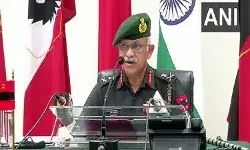 भारतीय सेना में अब तक लगभग 6,000 स्वास्थ्य  कार्यकर्ताओ का   टीकाकरण  हुआ :लेफ्टिनेंट जनरल