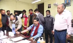 एलयू में रक्तदान शिविर का हुआ आयोजन