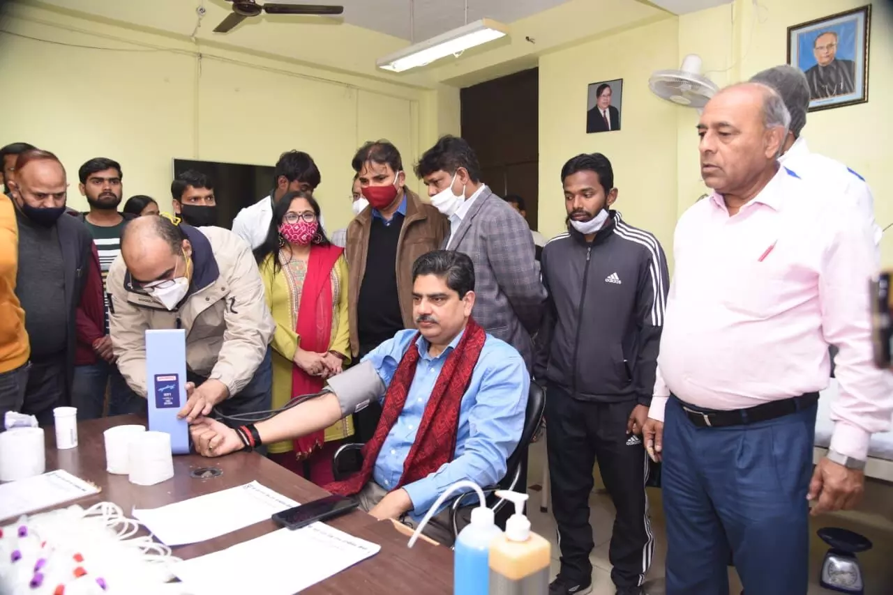 एलयू में रक्तदान शिविर का हुआ आयोजन