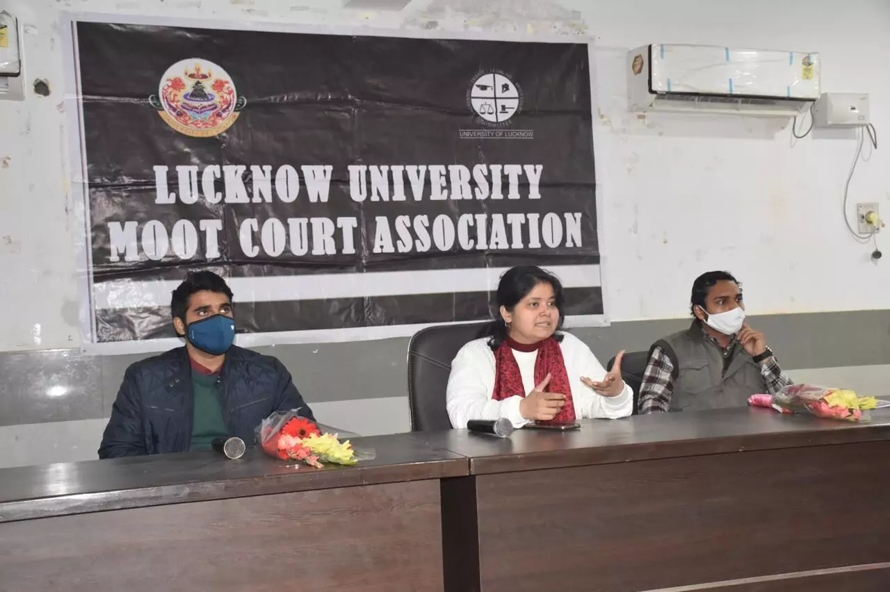एलयू मूट कोर्ट एसोसिएशन द्वारा विचारगोष्ठी का आयोजन... एलयू मूट कोर्ट एसोसिएशन द्वारा विचारगोष्ठी का आयोजन...