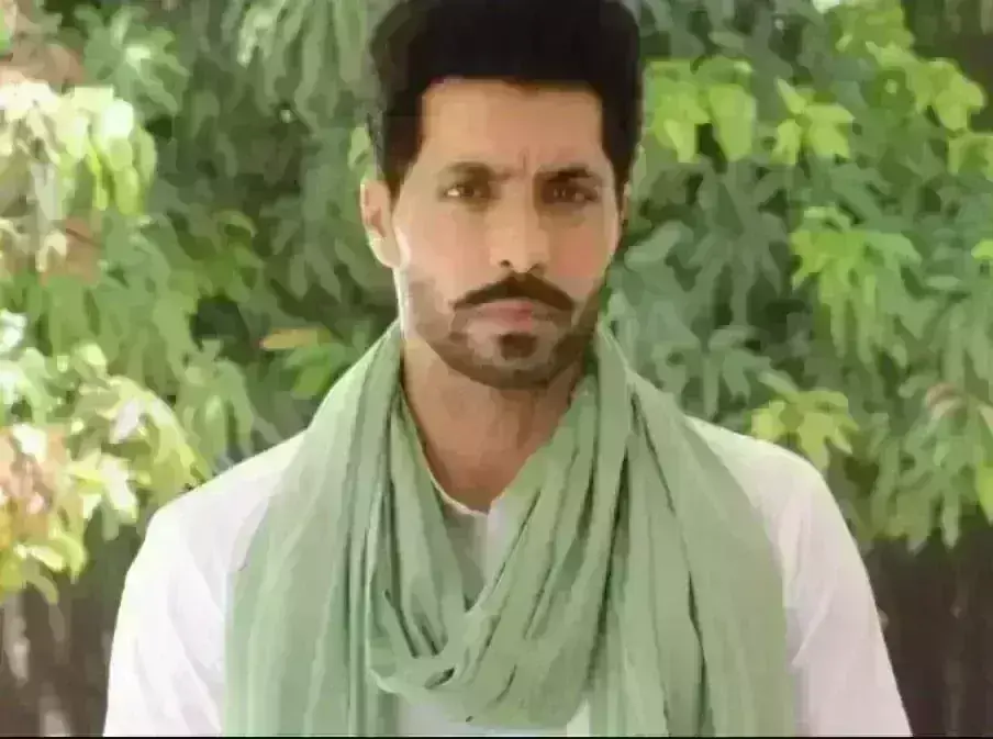 दीप सिद्धू पर रखा  दिल्ली पुलिस ने इनाम