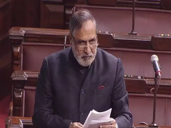 किसानों को अपने अधिकारों के लिए लड़ने के लिए मजबूर होना पड़ा, स्थिति के लिए जिम्मेदार केंद्र:कांग्रेस सांसद