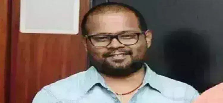 बॉलीवुड के मशहूर फिल्म डायरेक्टर ने की आत्महत्या, लिख कर छोड़ा सुसाइड नोट बॉलीवुड के मशहूर फिल्म डायरेक्टर ने की आत्महत्या, लिख कर छोड़ा सुसाइड नोट