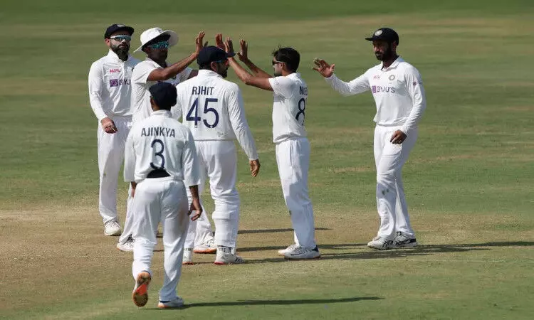भारतीय टीम को जीत के लिए आखिरी दिन 381 रन की जरुरत भारतीय टीम को जीत के लिए आखिरी दिन 381 रन की जरुरत