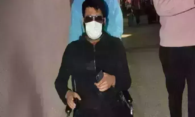 рд╕реНрд╡рд╛рд╕реНрдереНрдп рдмрд┐рдЧрдбрдиреЗ рдХрд╛ рд╣рд╛рд▓ рдЪрд╛рд▓ рд▓реЗрдиреЗ рдкрд░ рднреЬрдХреЗ рдХрдкрд┐рд▓ рд╢рд░реНрдорд╛ рд╕реНрд╡рд╛рд╕реНрдереНрдп рдмрд┐рдЧрдбрдиреЗ рдХрд╛ рд╣рд╛рд▓ рдЪрд╛рд▓ рд▓реЗрдиреЗ рдкрд░ рднреЬрдХреЗ рдХрдкрд┐рд▓ рд╢рд░реНрдорд╛