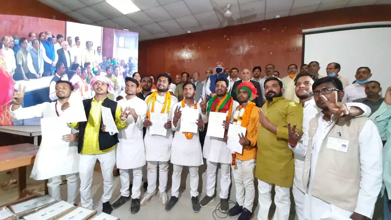 संपन्न हुआ छात्र संघ चुनाव समाजवादी छात्र सभा ने मारी बाजी अध्यक्ष पद पर काबिज हुए विमलेश यादव