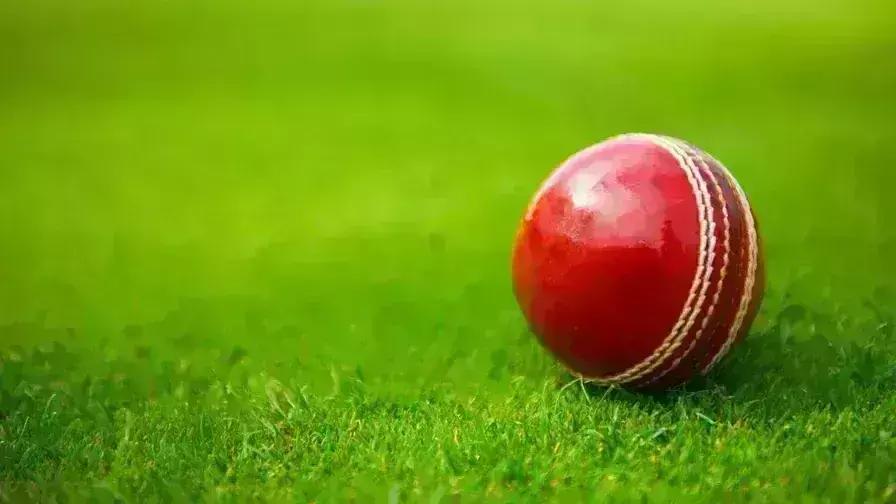 आईपीएल इतिहास के 15वे सफल गेंदबाज आर विनय कुमार ने लिया सन्यास