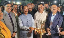 рдПрд▓рдпреВ рдореЗрдВ рд╣реБрдЖ рдорд╣рдлрд┐рд▓-рдП-рдЬрдЬреНрдмрд╛рдд рд╕рдорд╛рд░реЛрд╣ рдХрд╛ рдЖрдпреЛрдЬрди рдПрд▓рдпреВ рдореЗрдВ рд╣реБрдЖ рдорд╣рдлрд┐рд▓-рдП-рдЬрдЬреНрдмрд╛рдд рд╕рдорд╛рд░реЛрд╣ рдХрд╛ рдЖрдпреЛрдЬрди