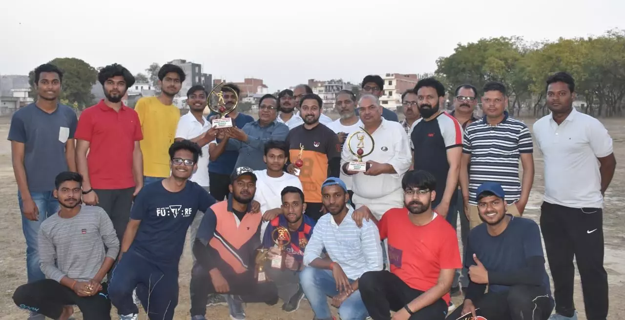 एलयू: क्रिकेट मैच में मूट कोर्ट एसोसिएशन की टीम विजेता एलयू: क्रिकेट मैच में मूट कोर्ट एसोसिएशन की टीम विजेता
