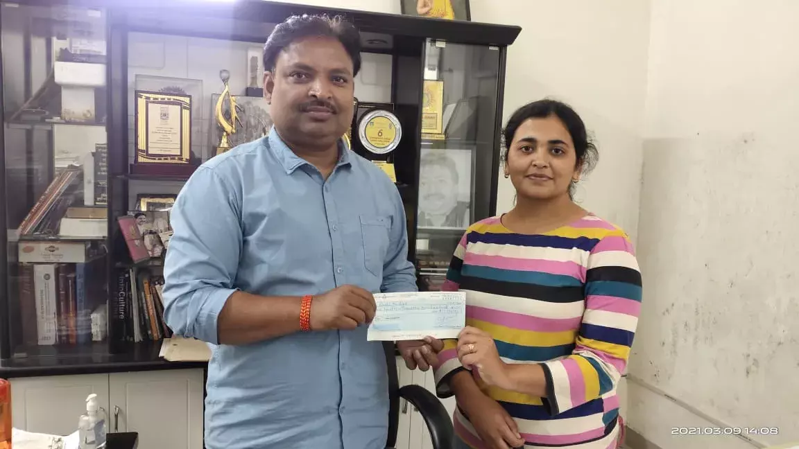 अपने सामाजिक सरोकारों को निभाने पर पूरी दुनिया में ख़ुशी लायी जा सकती है :प्रोफेसर गोविन्द पांडेय अपने सामाजिक सरोकारों को निभाने पर पूरी दुनिया में ख़ुशी लायी जा सकती है :प्रोफेसर गोविन्द पांडेय