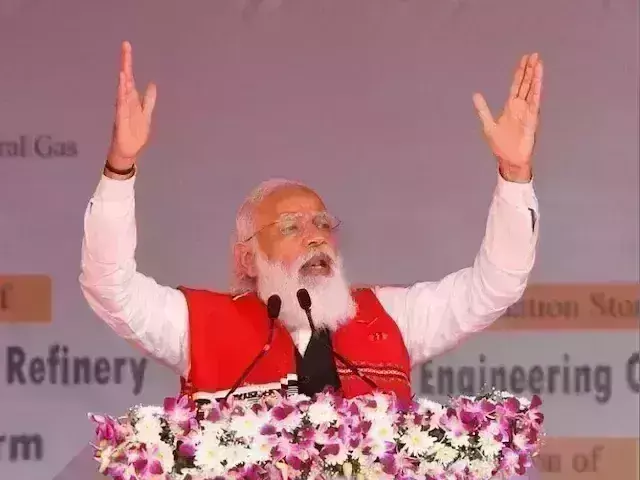 प्रधानमंत्री नरेंद्र मोदी ने बंगाल का मोर्चा संभाला- एक दिन में दो रैलियां करेंगे संबोधित
