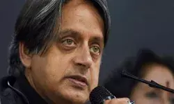 पीएम के भाषण पर कांग्रेस प्रवक्ता शशि थरुर के कमेंट के बाद उन्हें मांगनी पड़ी माफी....
