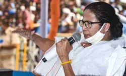 पश्चिम बंगाल चुनाव:ममता बनर्जी बोली उम्मीदवार होने के नाते मैं किसी को भी कर सकती हूं कॉल...
