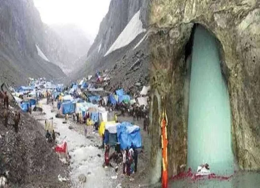 अमरनाथ की यात्रा के लिए देश भर में पंजीकरण का सिलसिला आज से शुरू, जानें क्या हैं नियम... अमरनाथ की यात्रा के लिए देश भर में पंजीकरण का सिलसिला आज से शुरू, जानें क्या हैं नियम...