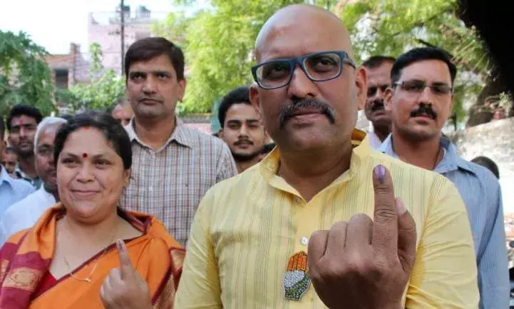 पूर्व विधायक अजय राय ने मुख़्तार अंसारी को पंजाब की अदालत में पेश किए जाने को लेकर प्रयोग किये जा रहे एम्बुलेंस को लेकर योगी सरकार पर तीखा हमला बोला पूर्व विधायक अजय राय ने मुख़्तार अंसारी को पंजाब की अदालत में पेश किए जाने को लेकर प्रयोग किये जा रहे एम्बुलेंस को लेकर योगी सरकार पर तीखा हमला बोला