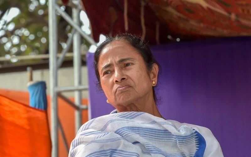पश्चिम बंगाल विधानसभा चुनाव: ममता बनर्जी ने किया अन्य सीट से चुनाव लड़ने के दावे को खारिज....