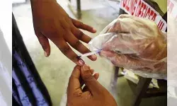 असम में 90 पंजीकृत मतदाता के बजाय 171 वोट पड़े, चुनाव निर्वाचन अधिकारियों ने पांच अधिकारियों को किया निलंबित.... असम में 90 पंजीकृत मतदाता के बजाय 171 वोट पड़े, चुनाव निर्वाचन अधिकारियों ने पांच अधिकारियों को किया निलंबित....