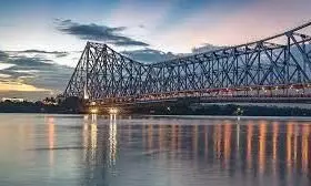 आखिरी चरणों के मतदान को देखते हुए कोलकाता में विधानसभा क्षेत्रों से 8 अधिकारी हटाए गए... आखिरी चरणों के मतदान को देखते हुए कोलकाता में विधानसभा क्षेत्रों से 8 अधिकारी हटाए गए...