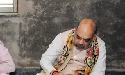 बीजेपी के संस्थापक सदस्य समरेंद्र प्रसाद विश्वास के घर अमित शाह ने किया भोजन.... बीजेपी के संस्थापक सदस्य समरेंद्र प्रसाद विश्वास के घर अमित शाह ने किया भोजन....