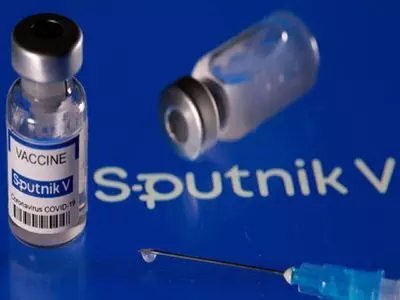 भारत को मिली तीसरी वैक्सीन स्पूतनिक V के इमरजेंसी इस्तेमाल को मंजूरी.....