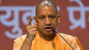 उत्तर प्रदेश के मुख्यमंत्री योगी आदित्यनाथ कोरोना पॉजिटिव, लोग कर रहे दुआ.....