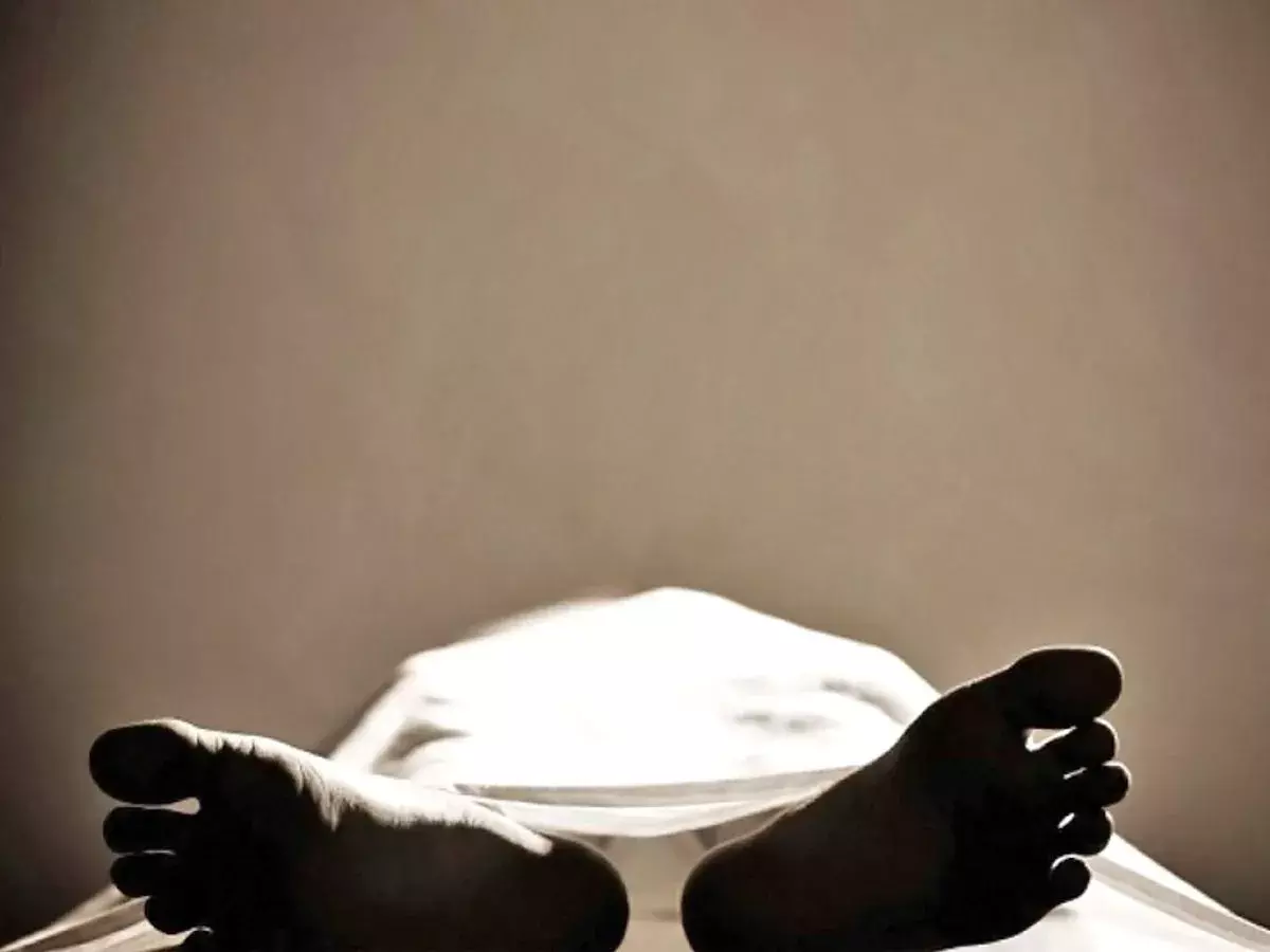 जीत गई सरकार हार गया आम आदमी, झारखंड में ऑक्सीजन ना मिलने पर बेटे ने अपने मुंह से दी मां को सांस, मां ने मौके पर दम तोड़ा....