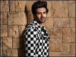 कार्तिक आर्यन ने अपने दोस्त के लिए ट्विटर पर मांगी मदद, कही ये बात....