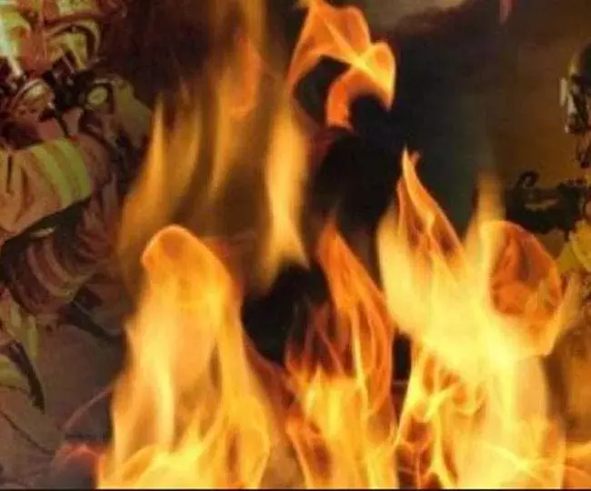 ठाणे के पास मुंब्र इलाके में अस्पताल में लगी आग, 4 मरीज़ों की मौत....