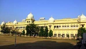 कोरोना संकट के बीच लखनऊ विश्वविद्यालय की अनूठी पहल, नकारात्मक विचारों के चक्रव्यूह से बाहर आने में परामर्शदाता करेंगे मदद....